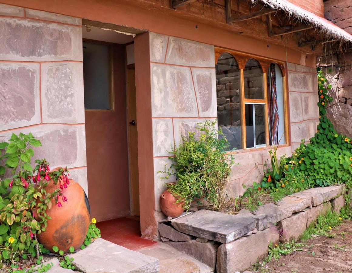 Taquile Lodge - Un Lugar De Ensueno Huillanopampa Exterior foto